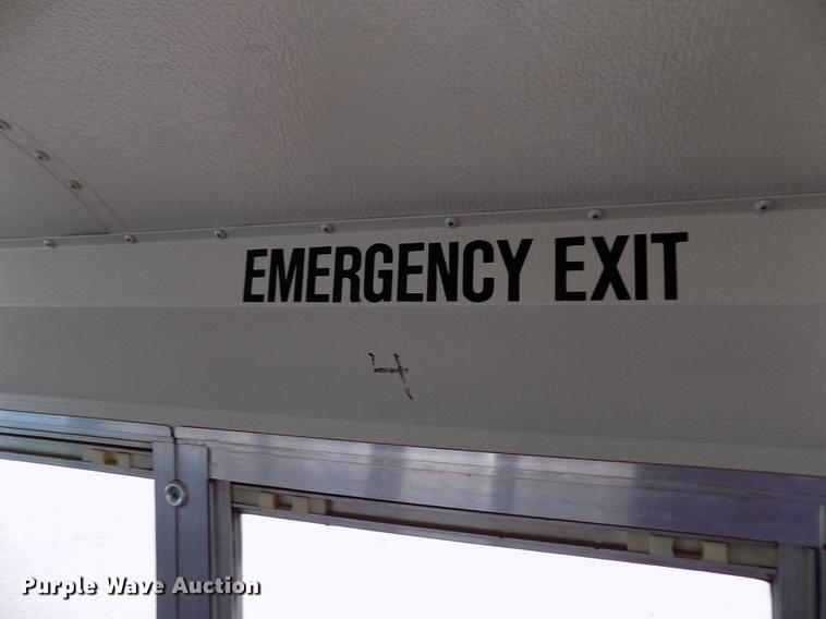 image for item FA9635 1998 Amtran RE school bus