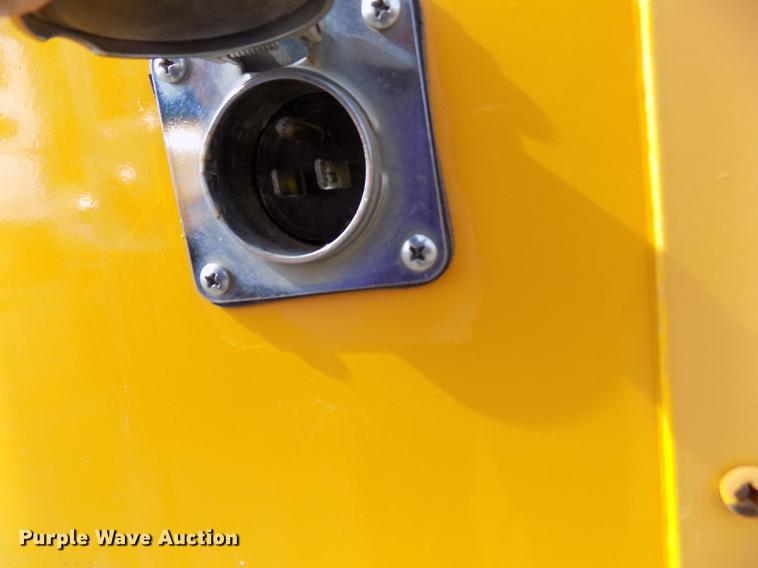 image for item FA9635 1998 Amtran RE school bus