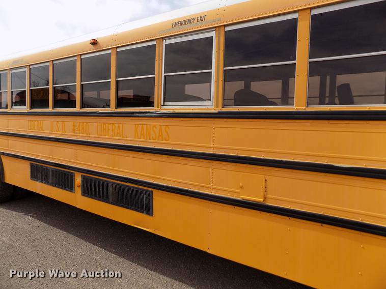 image for item FA9635 1998 Amtran RE school bus