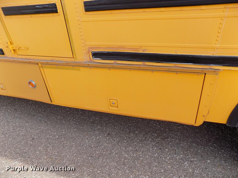 image for item FA9635 1998 Amtran RE school bus