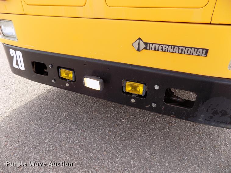 image for item FA9635 1998 Amtran RE school bus