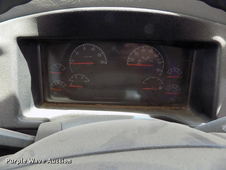 image for item FA9636 2008 Blue Bird Vision school bus