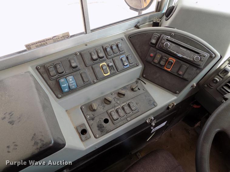 image for item FA9636 2008 Blue Bird Vision school bus