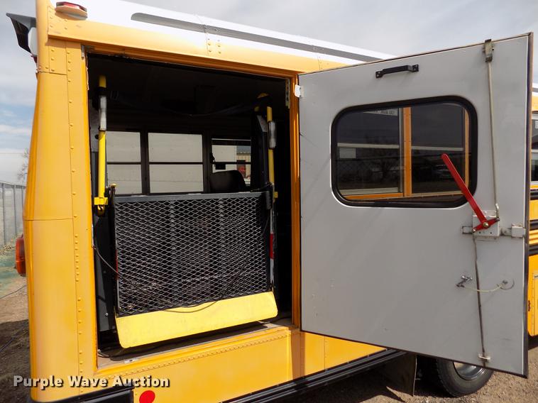 image for item FA9636 2008 Blue Bird Vision school bus