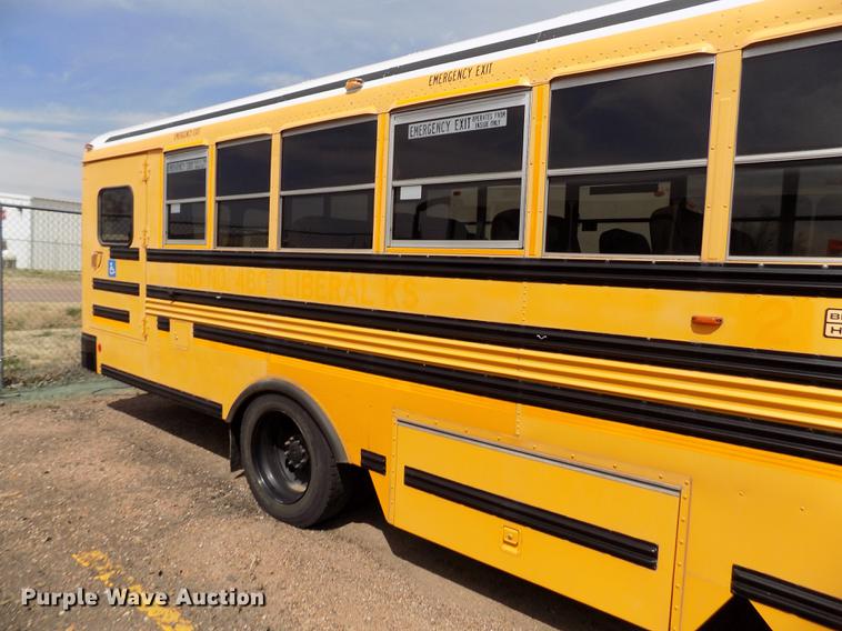 image for item FA9636 2008 Blue Bird Vision school bus