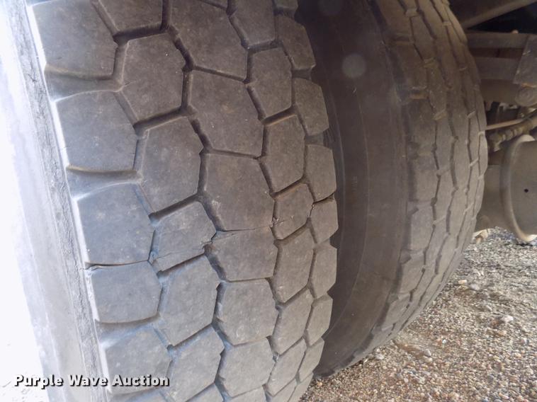 image for item FA9636 2008 Blue Bird Vision school bus