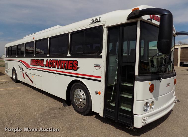 image for item FA9637 2010 Thomas Built Saf-T-Liner school bus