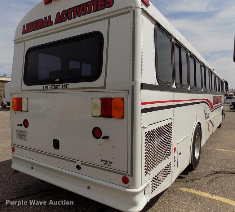 image for item FA9637 2010 Thomas Built Saf-T-Liner school bus