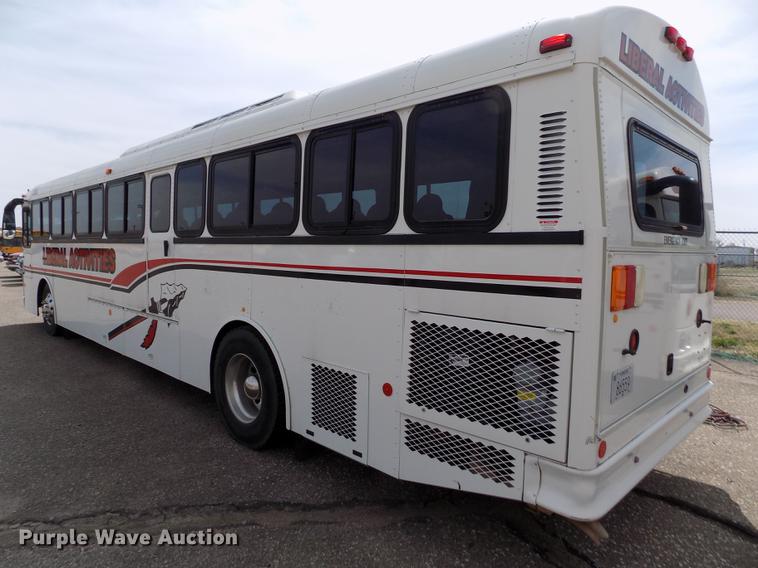 image for item FA9637 2010 Thomas Built Saf-T-Liner school bus