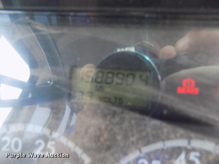 image for item FA9637 2010 Thomas Built Saf-T-Liner school bus