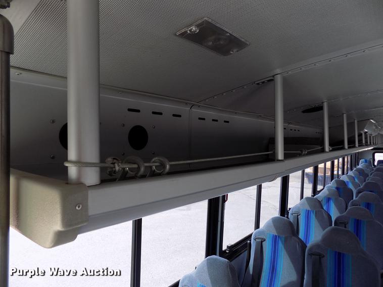 image for item FA9637 2010 Thomas Built Saf-T-Liner school bus