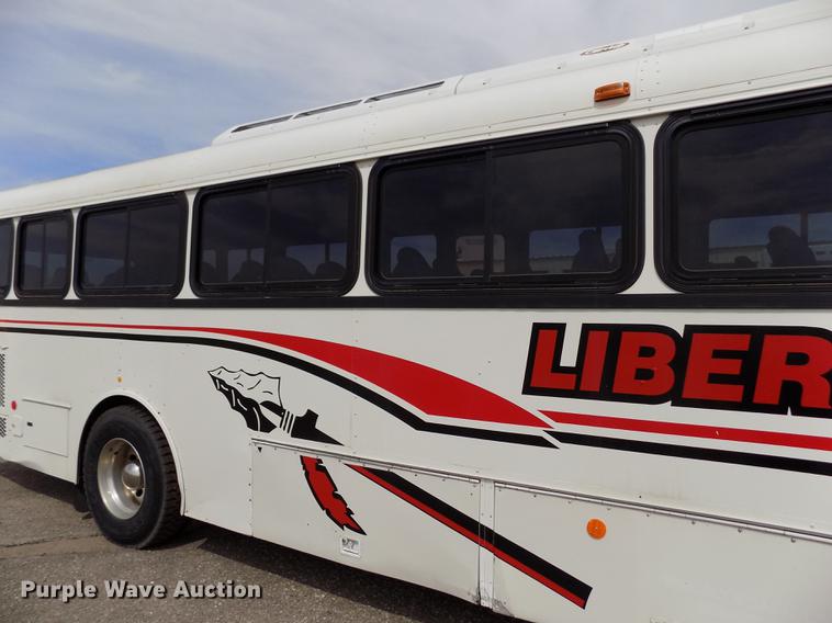 image for item FA9637 2010 Thomas Built Saf-T-Liner school bus