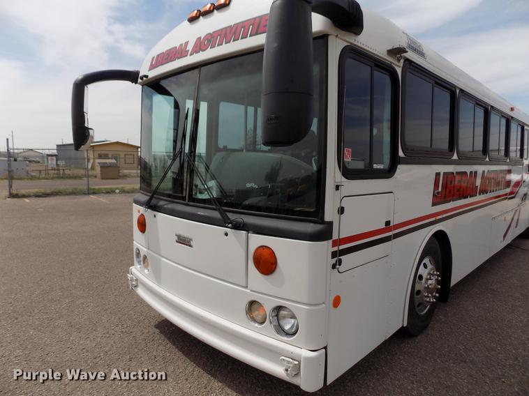 image for item FA9637 2010 Thomas Built Saf-T-Liner school bus