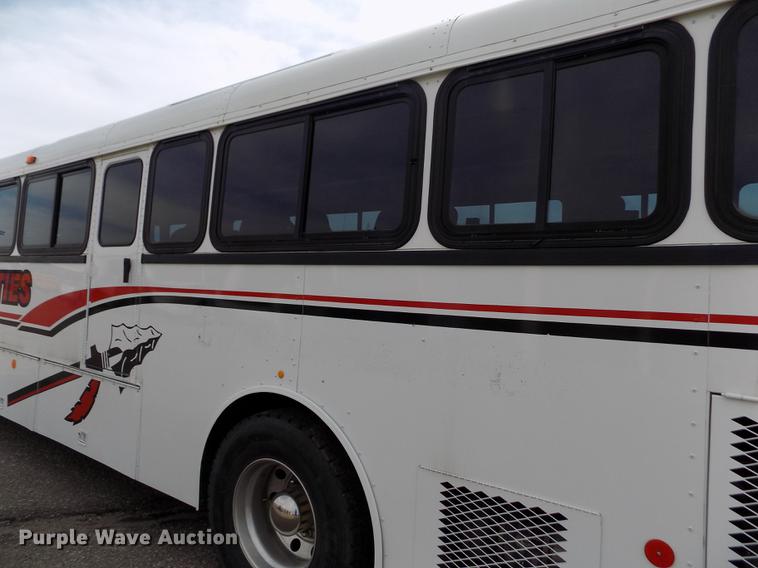 image for item FA9637 2010 Thomas Built Saf-T-Liner school bus