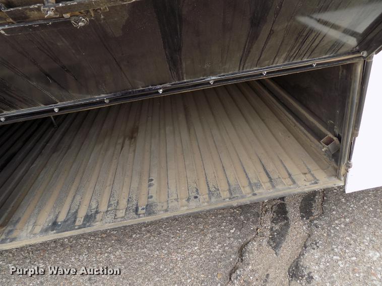 image for item FA9637 2010 Thomas Built Saf-T-Liner school bus