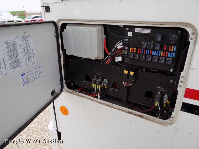 image for item FA9637 2010 Thomas Built Saf-T-Liner school bus