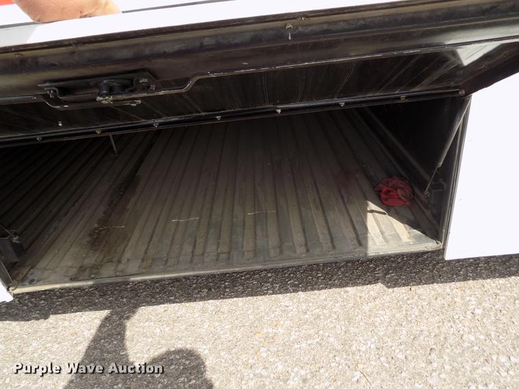 image for item FA9637 2010 Thomas Built Saf-T-Liner school bus