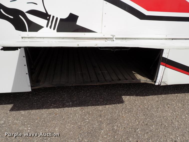 image for item FA9637 2010 Thomas Built Saf-T-Liner school bus