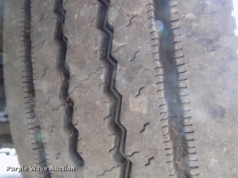 image for item FA9637 2010 Thomas Built Saf-T-Liner school bus