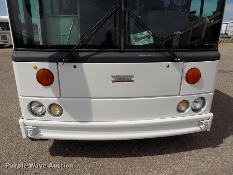 image for item FA9637 2010 Thomas Built Saf-T-Liner school bus