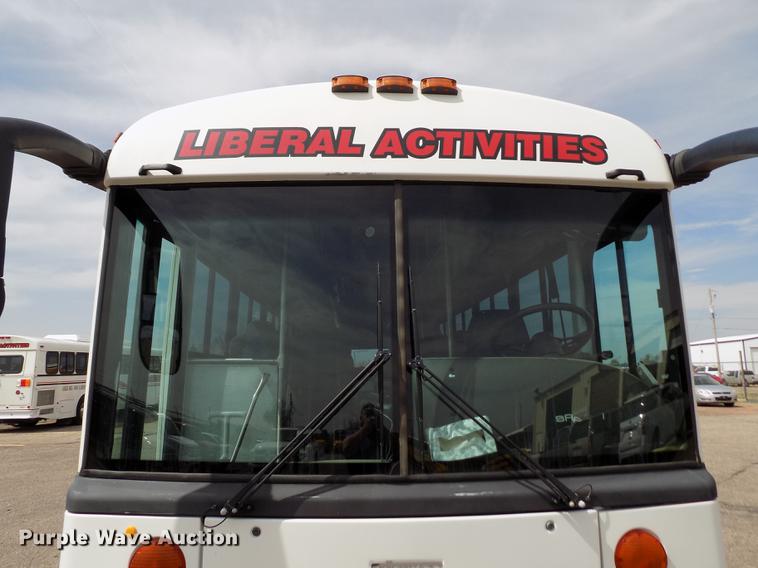 image for item FA9637 2010 Thomas Built Saf-T-Liner school bus