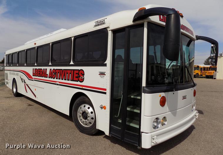 image for item FA9638 2010 Thomas Built Saf-T-Liner school bus