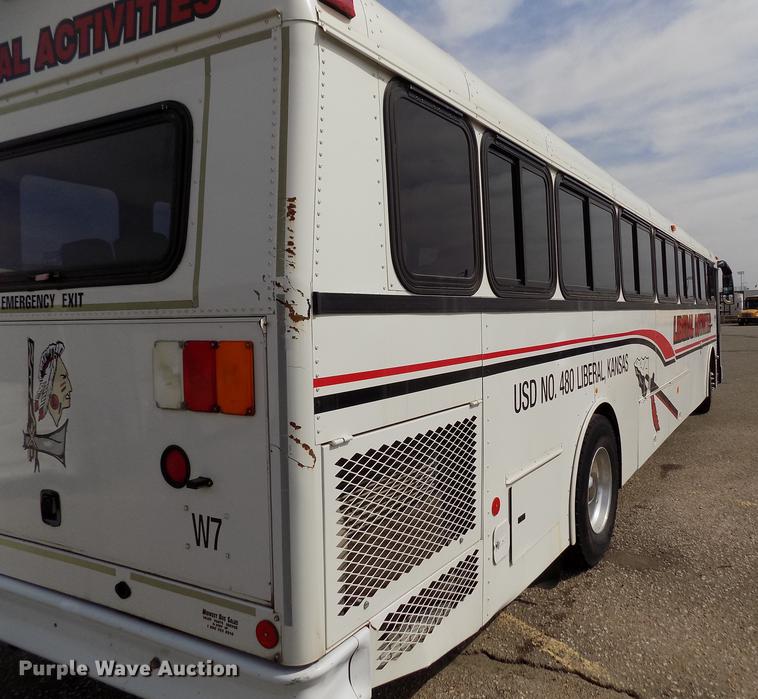 image for item FA9638 2010 Thomas Built Saf-T-Liner school bus