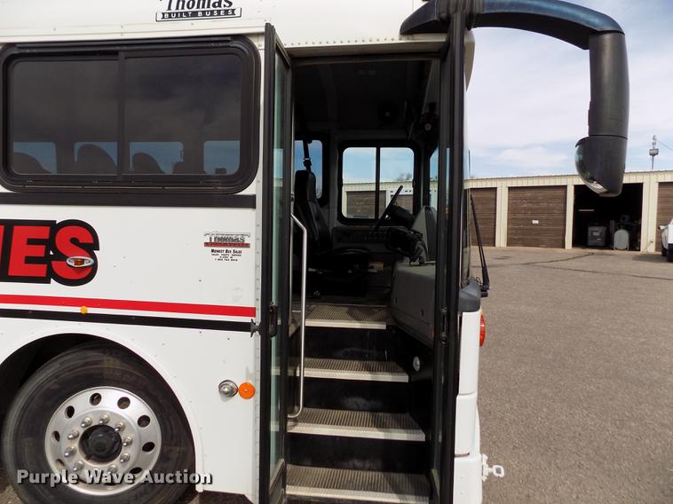 image for item FA9638 2010 Thomas Built Saf-T-Liner school bus