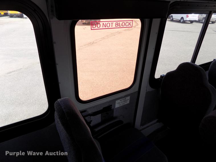 image for item FA9638 2010 Thomas Built Saf-T-Liner school bus