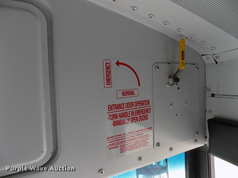 image for item FA9638 2010 Thomas Built Saf-T-Liner school bus