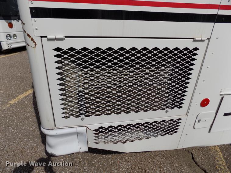 image for item FA9638 2010 Thomas Built Saf-T-Liner school bus