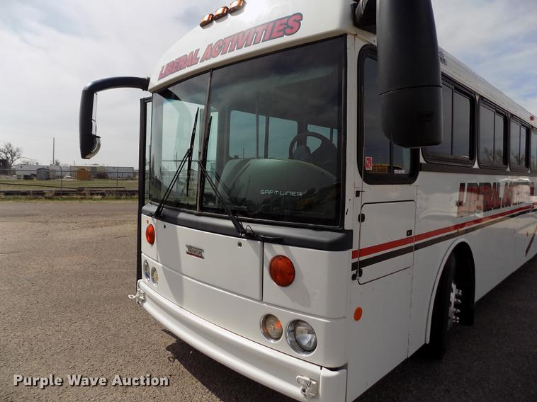 image for item FA9638 2010 Thomas Built Saf-T-Liner school bus