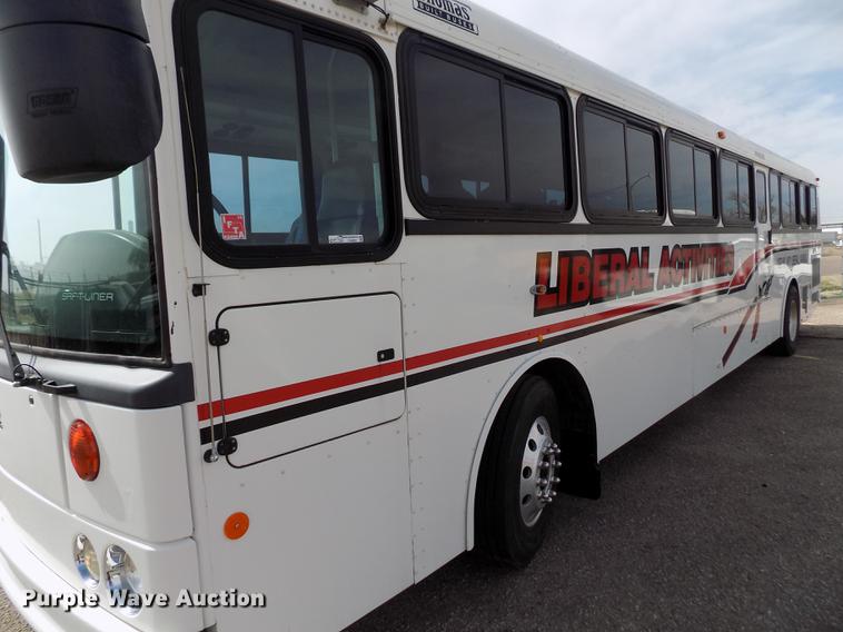 image for item FA9638 2010 Thomas Built Saf-T-Liner school bus