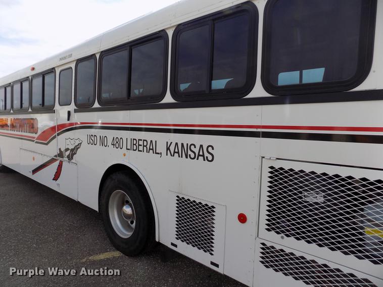 image for item FA9638 2010 Thomas Built Saf-T-Liner school bus