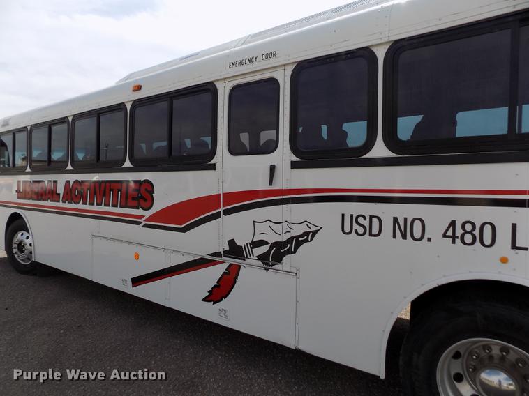 image for item FA9638 2010 Thomas Built Saf-T-Liner school bus