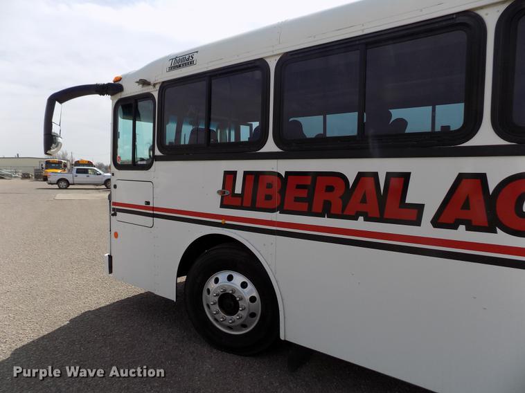 image for item FA9638 2010 Thomas Built Saf-T-Liner school bus