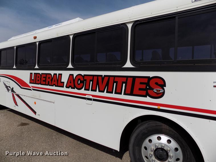 image for item FA9638 2010 Thomas Built Saf-T-Liner school bus