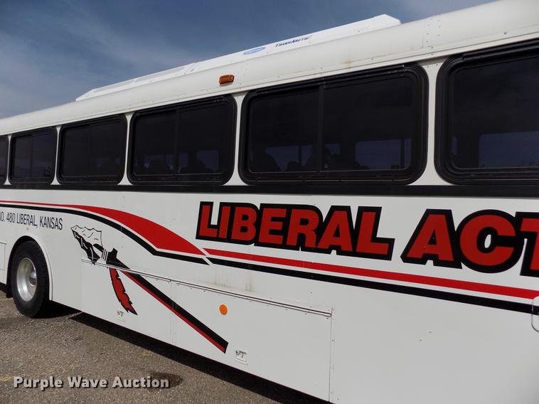 image for item FA9638 2010 Thomas Built Saf-T-Liner school bus