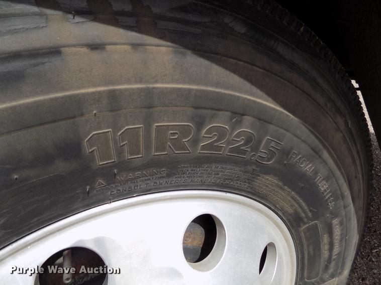 image for item FA9638 2010 Thomas Built Saf-T-Liner school bus