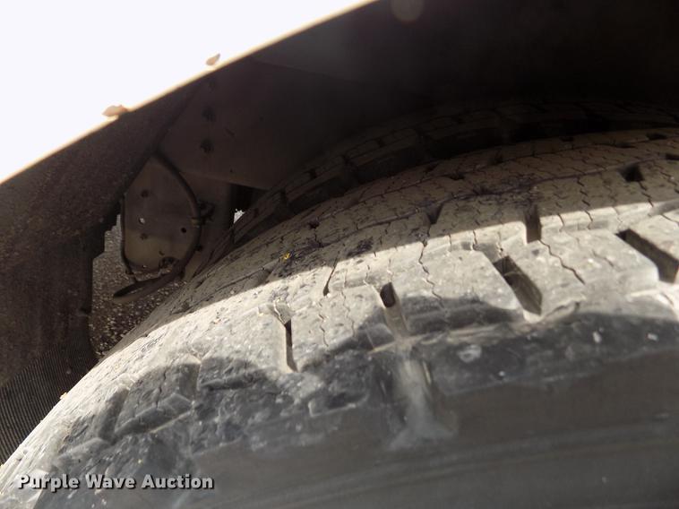 image for item FA9638 2010 Thomas Built Saf-T-Liner school bus