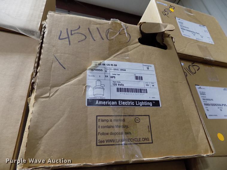 image for item FA9646 (21) Cooper HPS security lights