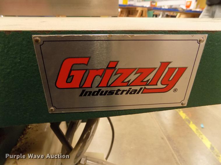 2005 Grizzly G0586 jointer in Concordia, KS Item FA9665 sold Purple