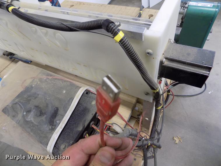 image for item FA9666 Next Wave Automation CNC Shark Pro router