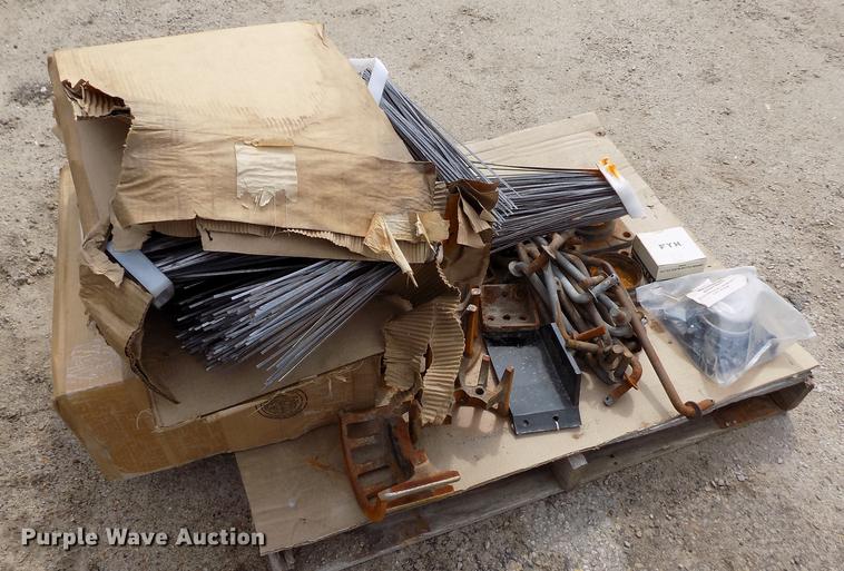 image for item FA9689 1998 Johnston 3000 street sweeper