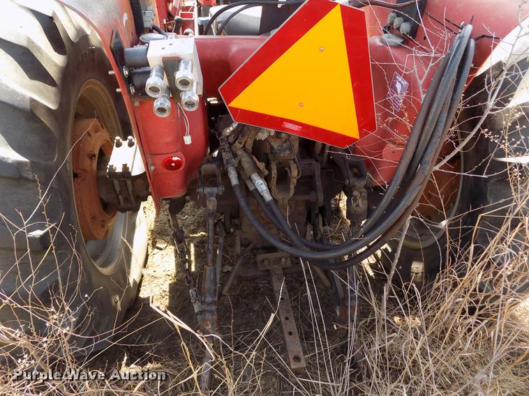 image for item FA9691 International 685 tractor