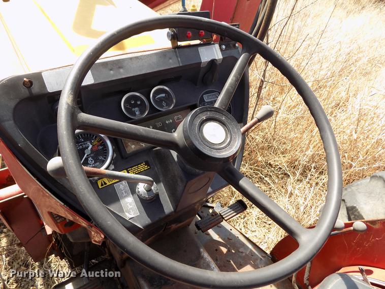 image for item FA9691 International 685 tractor