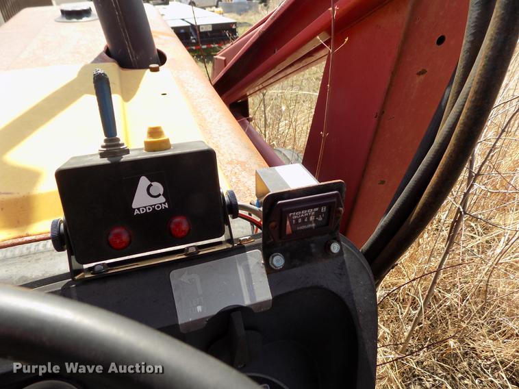 image for item FA9691 International 685 tractor