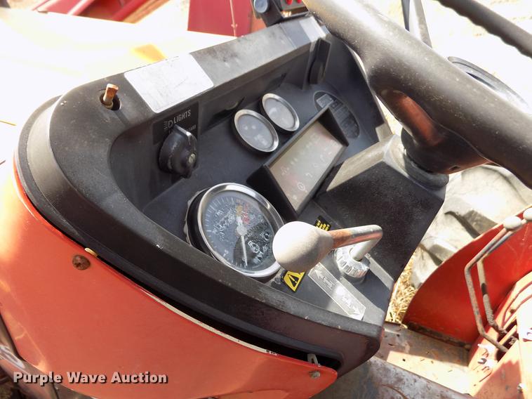 image for item FA9691 International 685 tractor