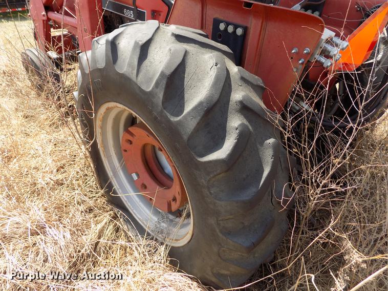 image for item FA9691 International 685 tractor