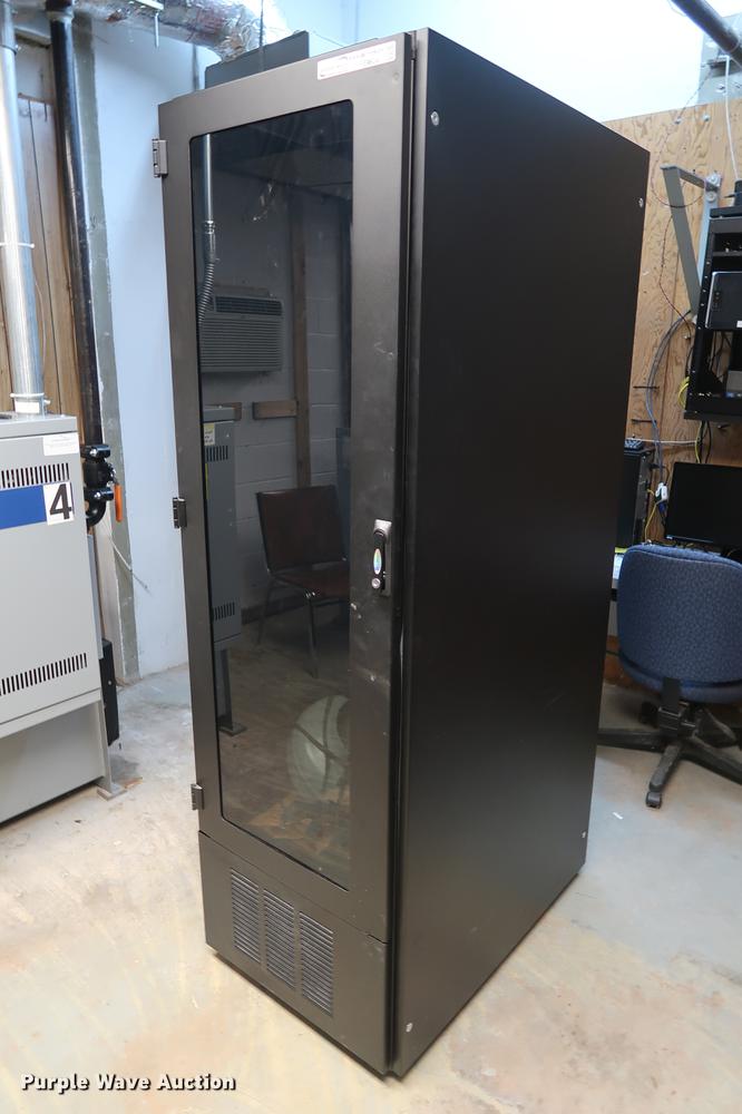 Liebert ECM2000LR-X60 chiller cooling server rack in Norman, OK | Item ...